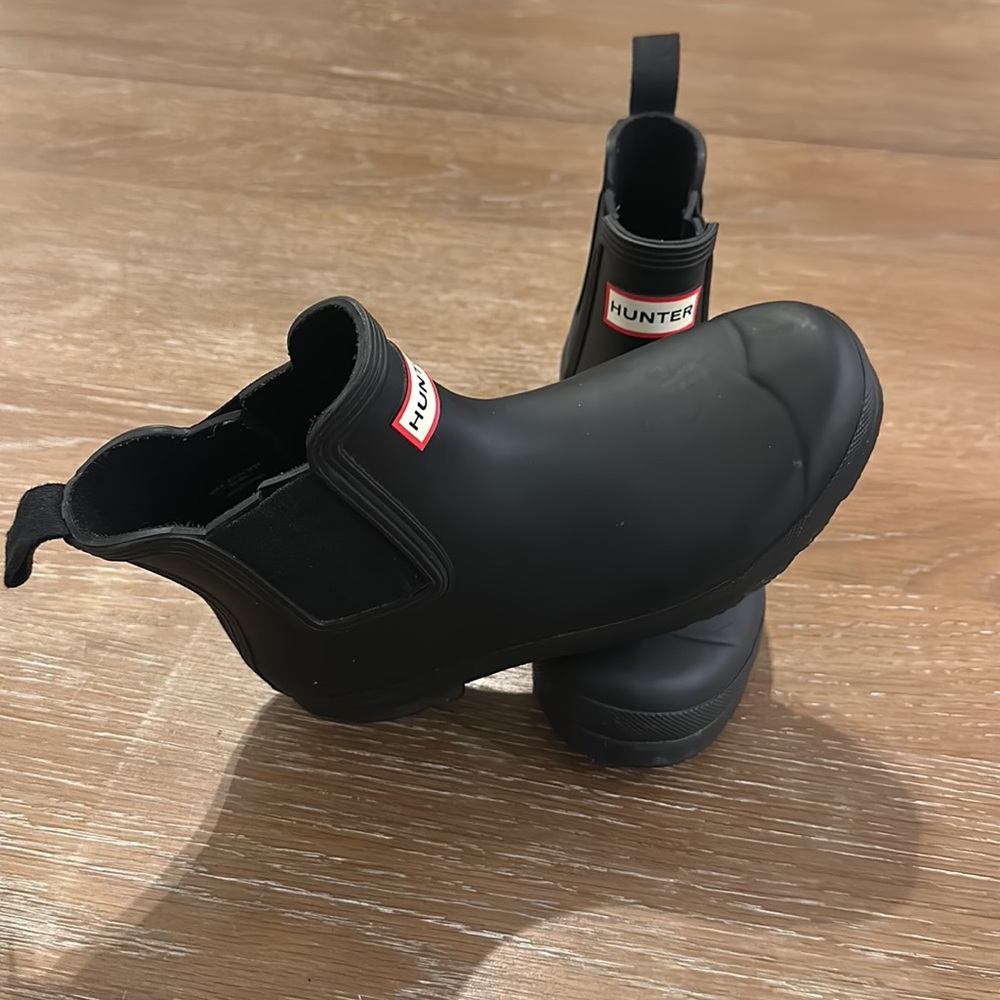 Hunter Chelsea Rain Boots